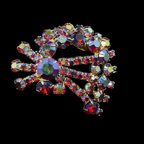 Gold Tone Aurora Borealis Rhinestone Abstract Brooch And Clip On Earrings (5132) - Picture 2 of 9